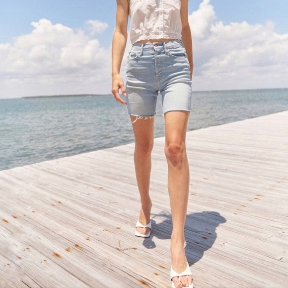 MOTHER The Tripper Fray Shorts Size 34 Lots of Hugs Light Wash Bleached Boho - Picture 4 of 16